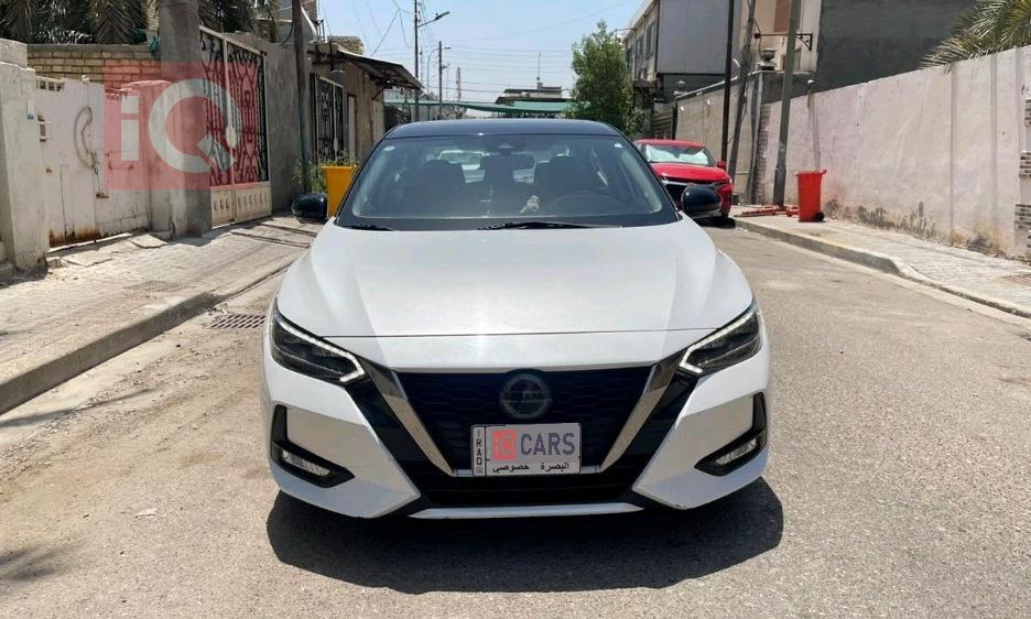 نيسان سنترا